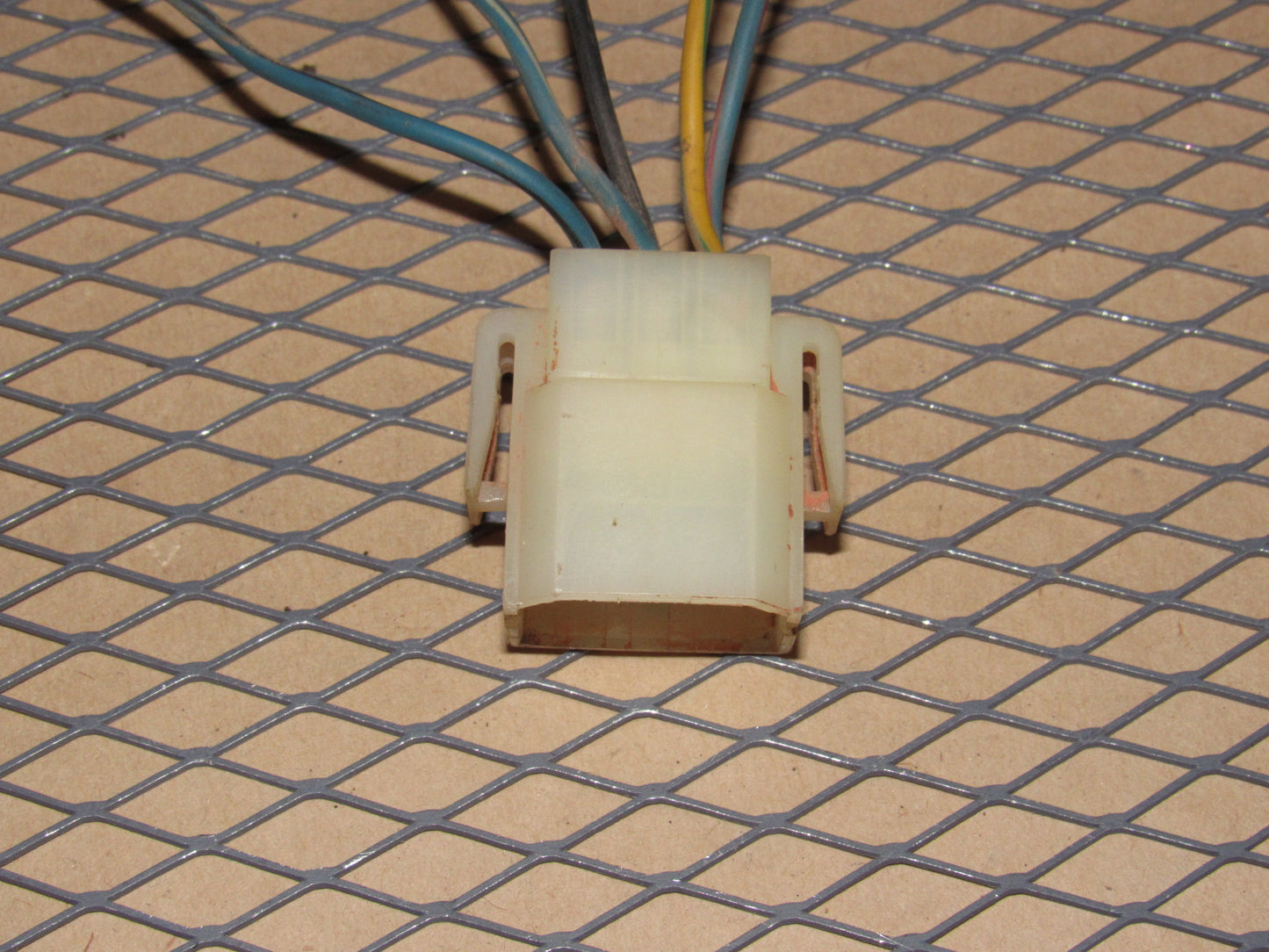 79 81 82 Datsun 280zx OEM Power Mirror Switch Chassis Female Pigtail Harness - Right