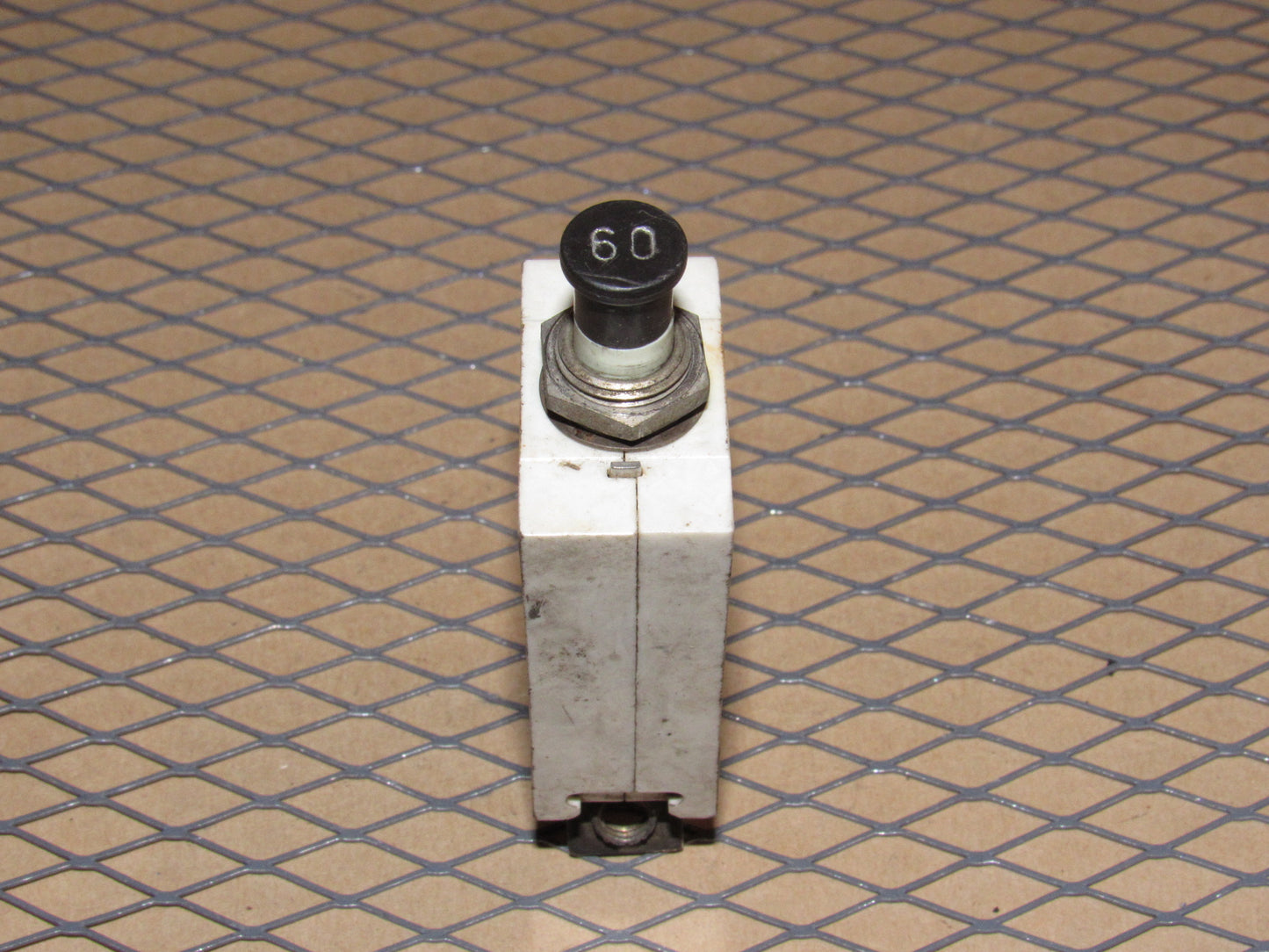 77-95 Mercedes Benz T1 Van OEM Thermal Circuit Breaker 60 Amp