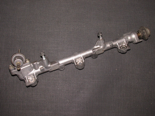 94 95 96 97 98 99 00 01 Acura Integra OEM B18B1 Fuel Rail & Regulator