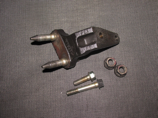 96 97 98 99 00 Honda Civic OEM D16Y8 Engine Motor Mount Bracket - Left