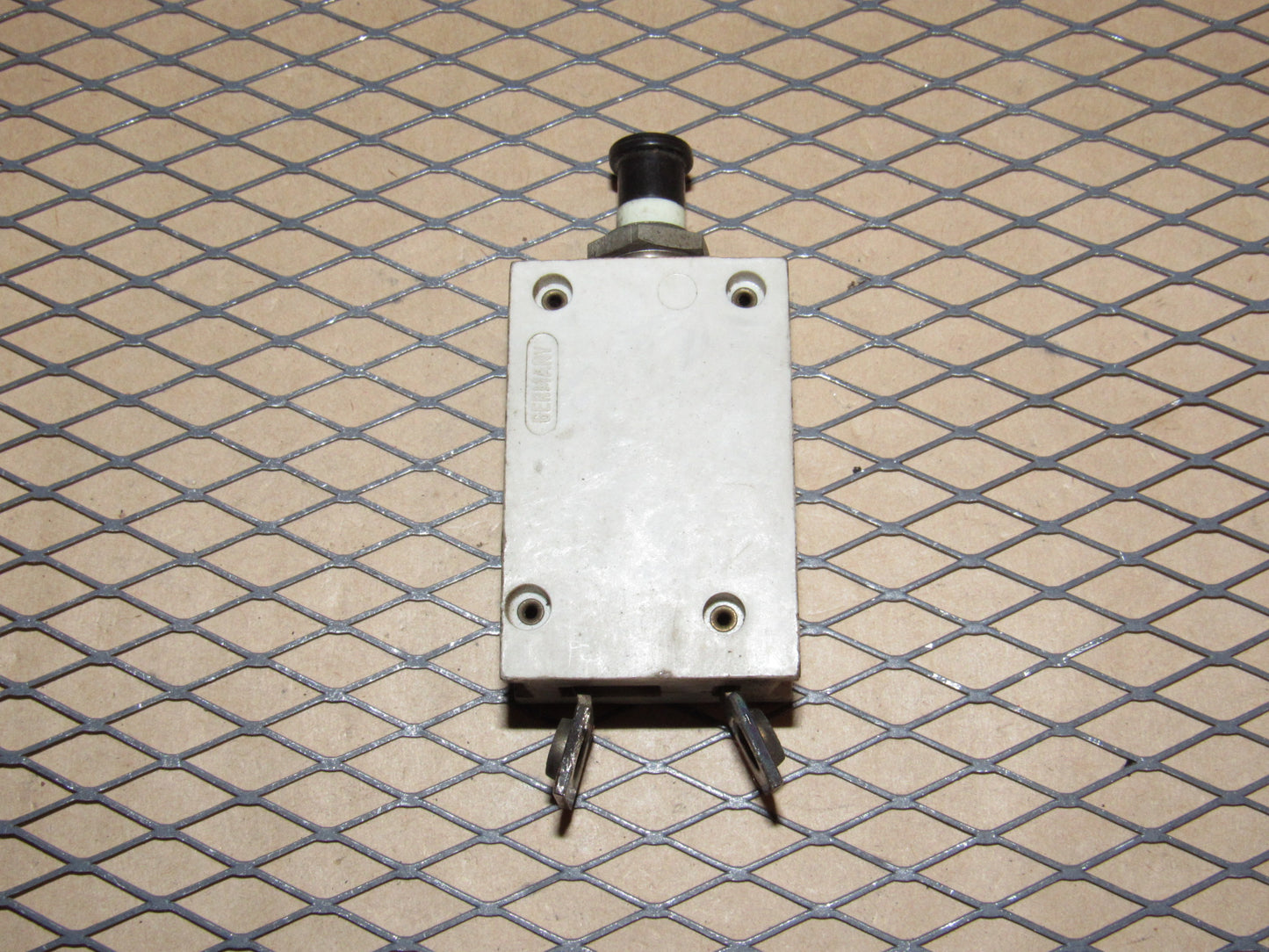 77-95 Mercedes Benz T1 Van OEM Thermal Circuit Breaker 60 Amp