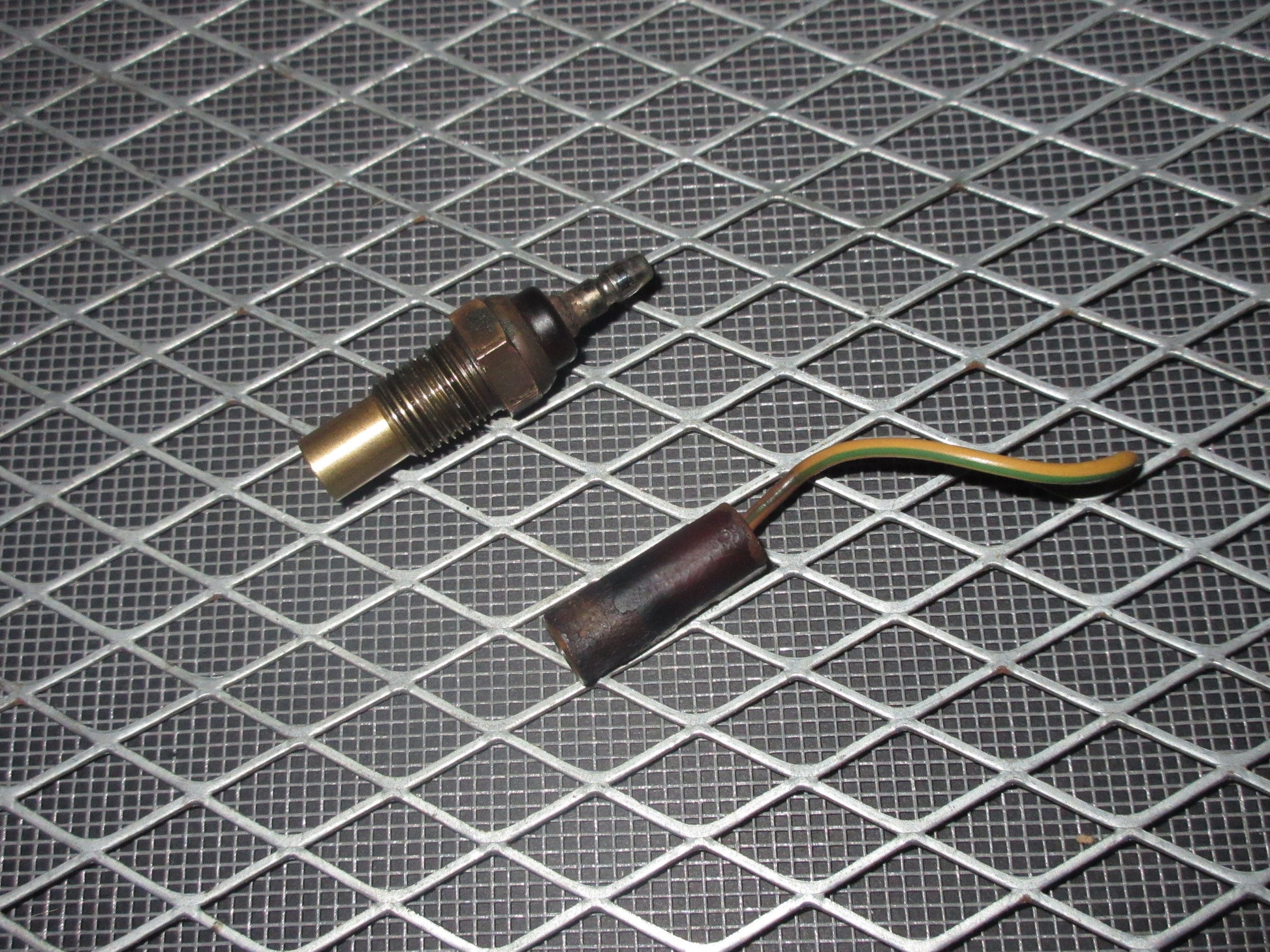JDM 98-02 Honda Accord None ULEV F23A Vtec Coolant Temperature Sensor