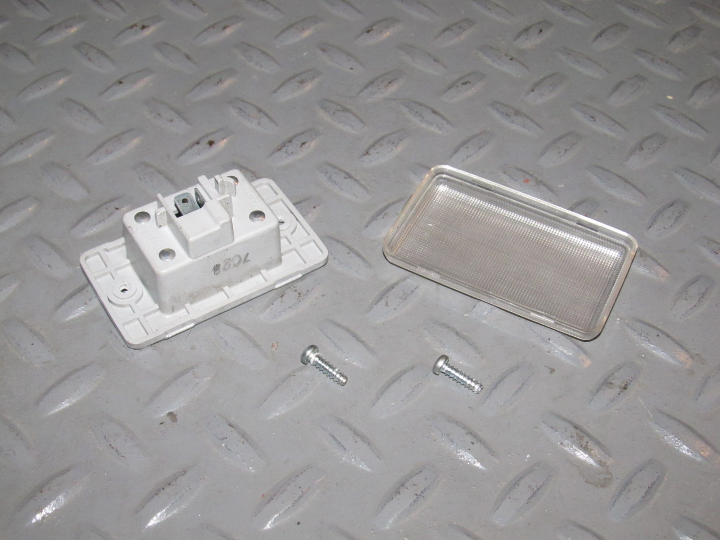 97 98 99 Mitsubishi Eclipse OEM Trunk Courtesy Light Lamp