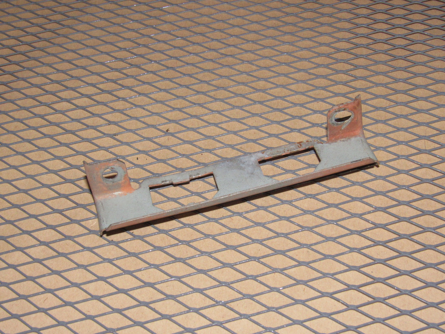 79 80 81 82 83 Datsun 280zx OEM Power Mirror Switch Harness Plug Holder Bracket