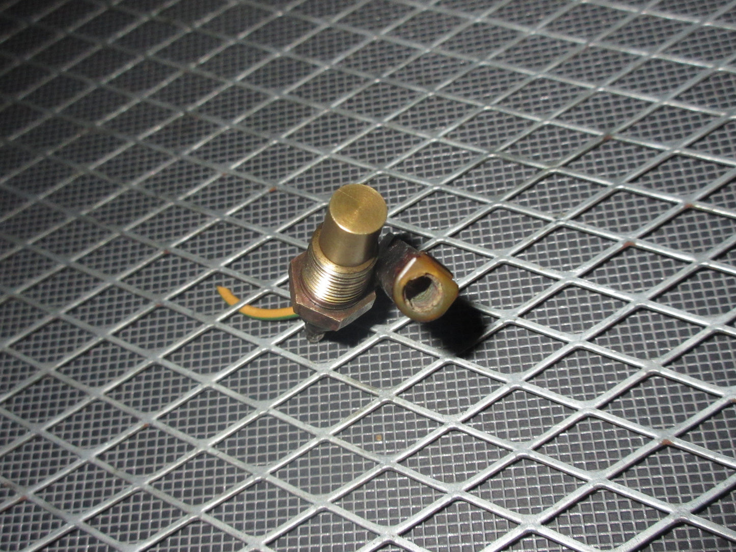 JDM 98-02 Honda Accord None ULEV F23A Vtec Coolant Temperature Sensor