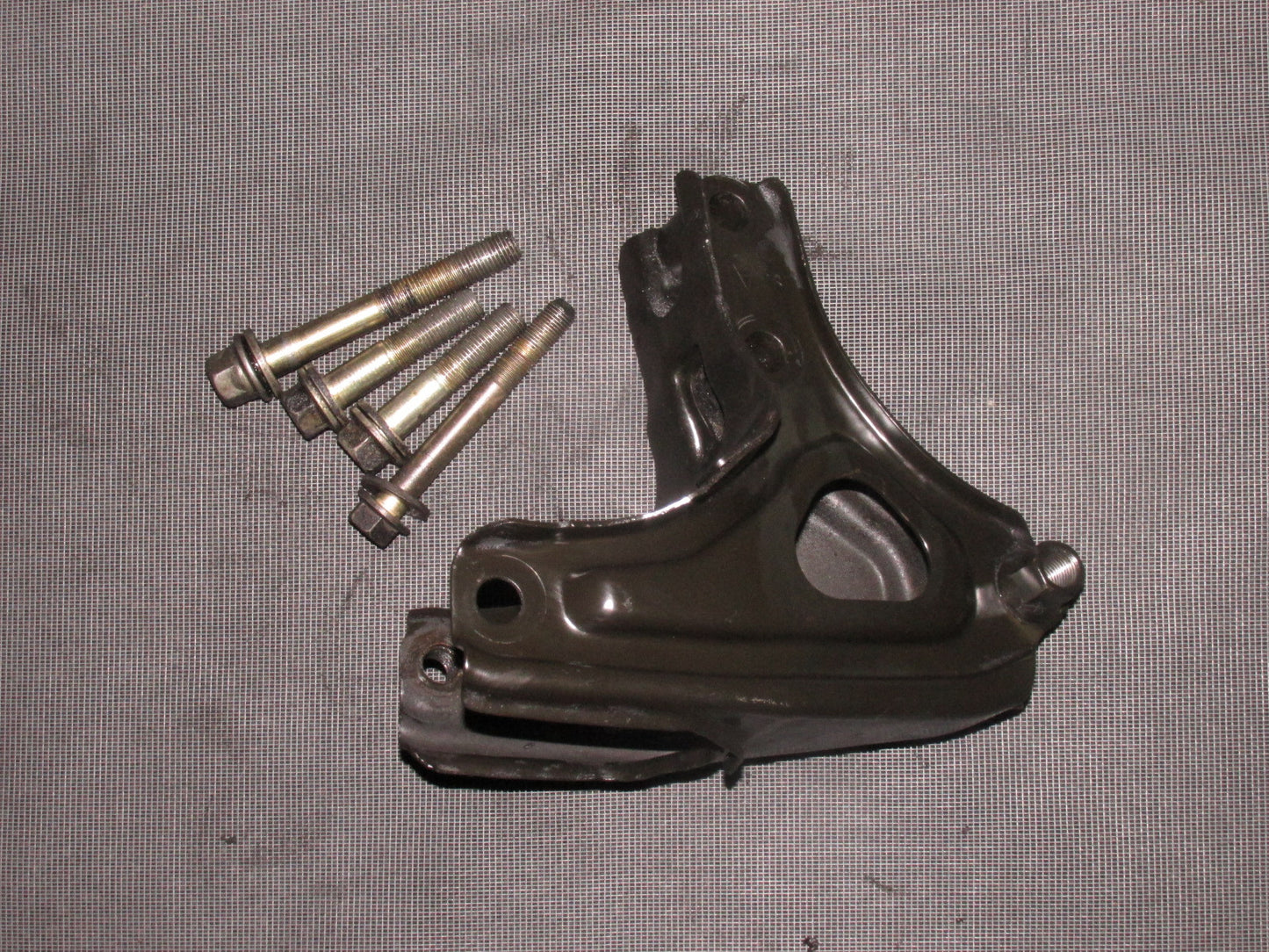 96 97 98 99 00 Honda Civic OEM D16Y8 Engine Motor Mount Bracket - Rear