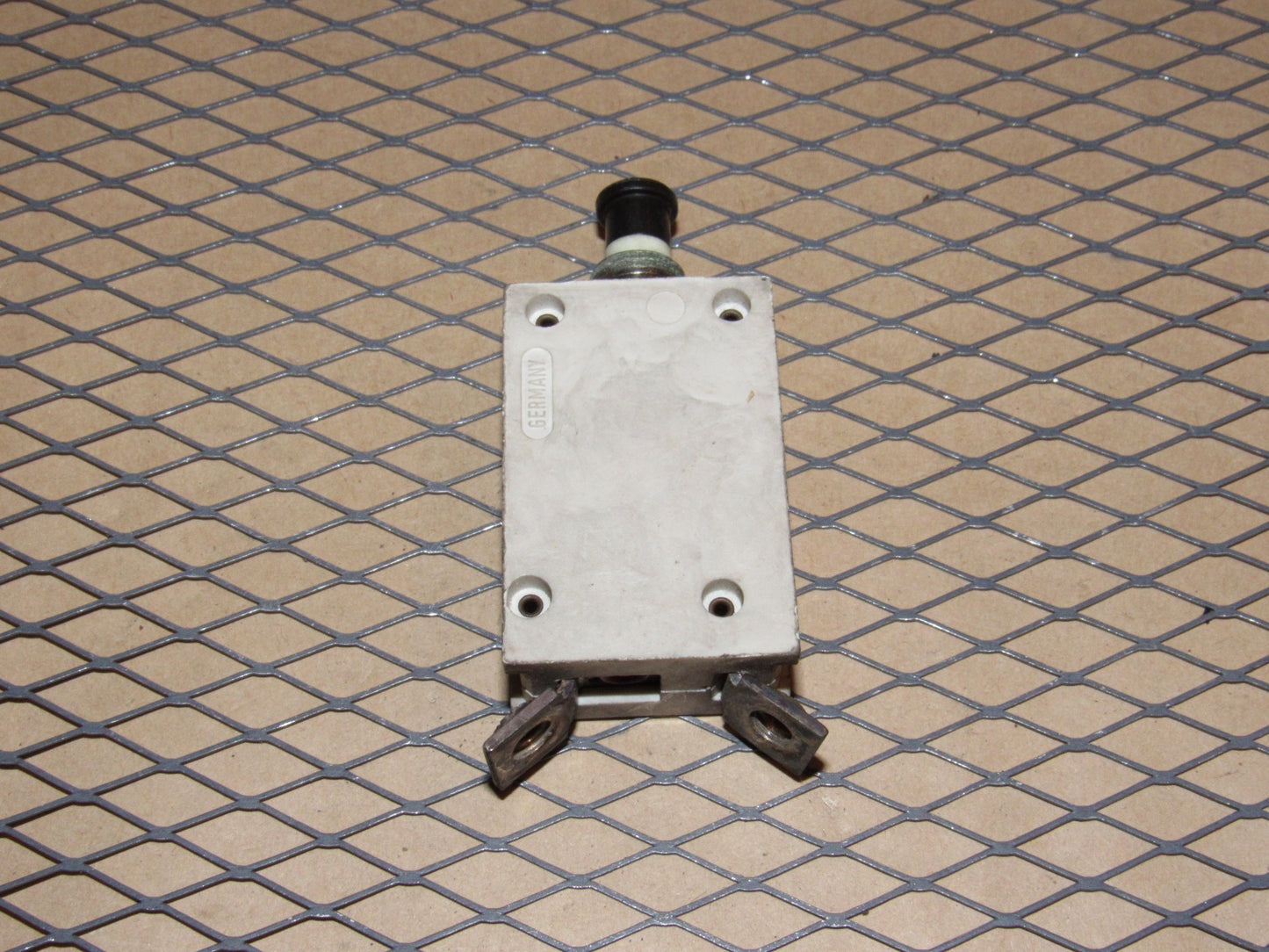 77-95 Mercedes Benz T1 Van OEM Thermal Circuit Breaker 60 Amp