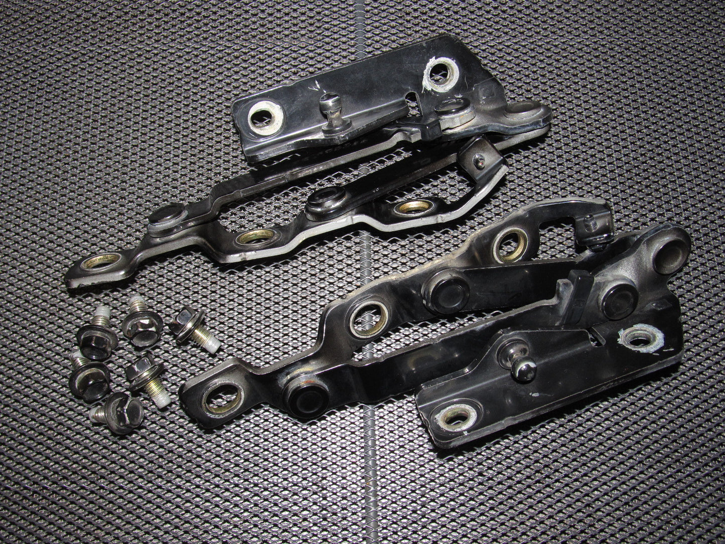03 04 Infiniti G35 OEM Sedan Trunk Hinges Set