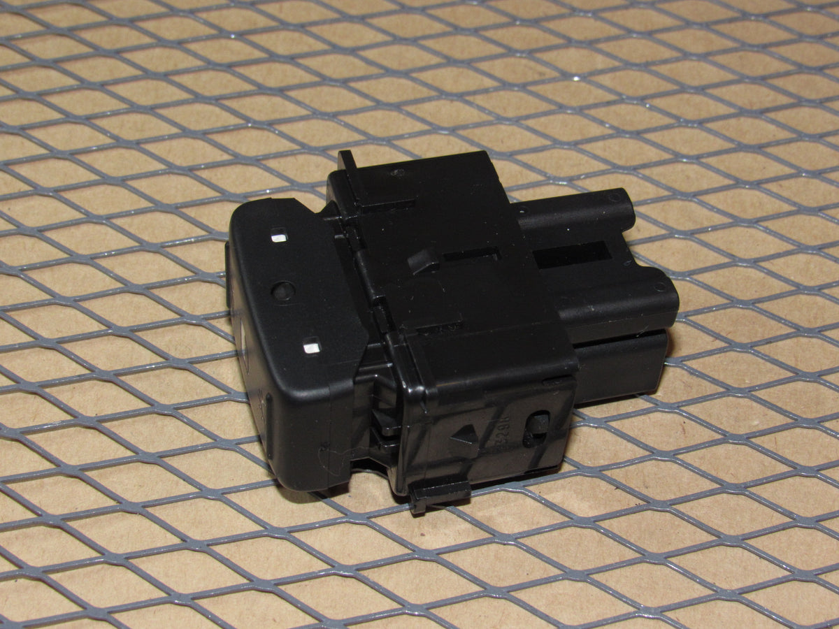 04 05 06 Nissan Quest OEM Sliding Door Opener Switch