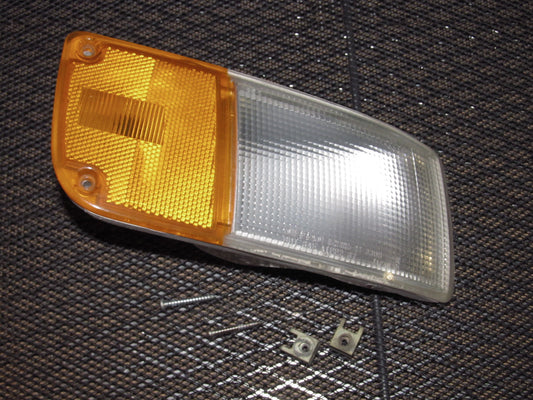 90-96 Nissan 300zx OEM Front Signal Light - Right