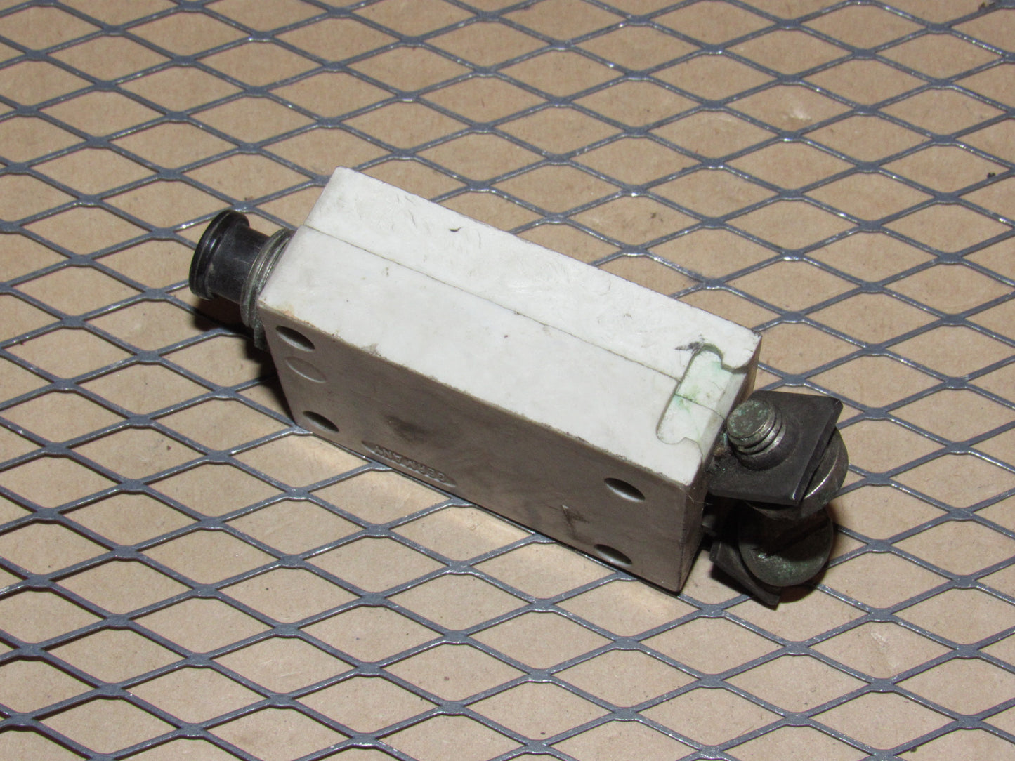 77-95 Mercedes Benz T1 Van OEM Thermal Circuit Breaker 60 Amp