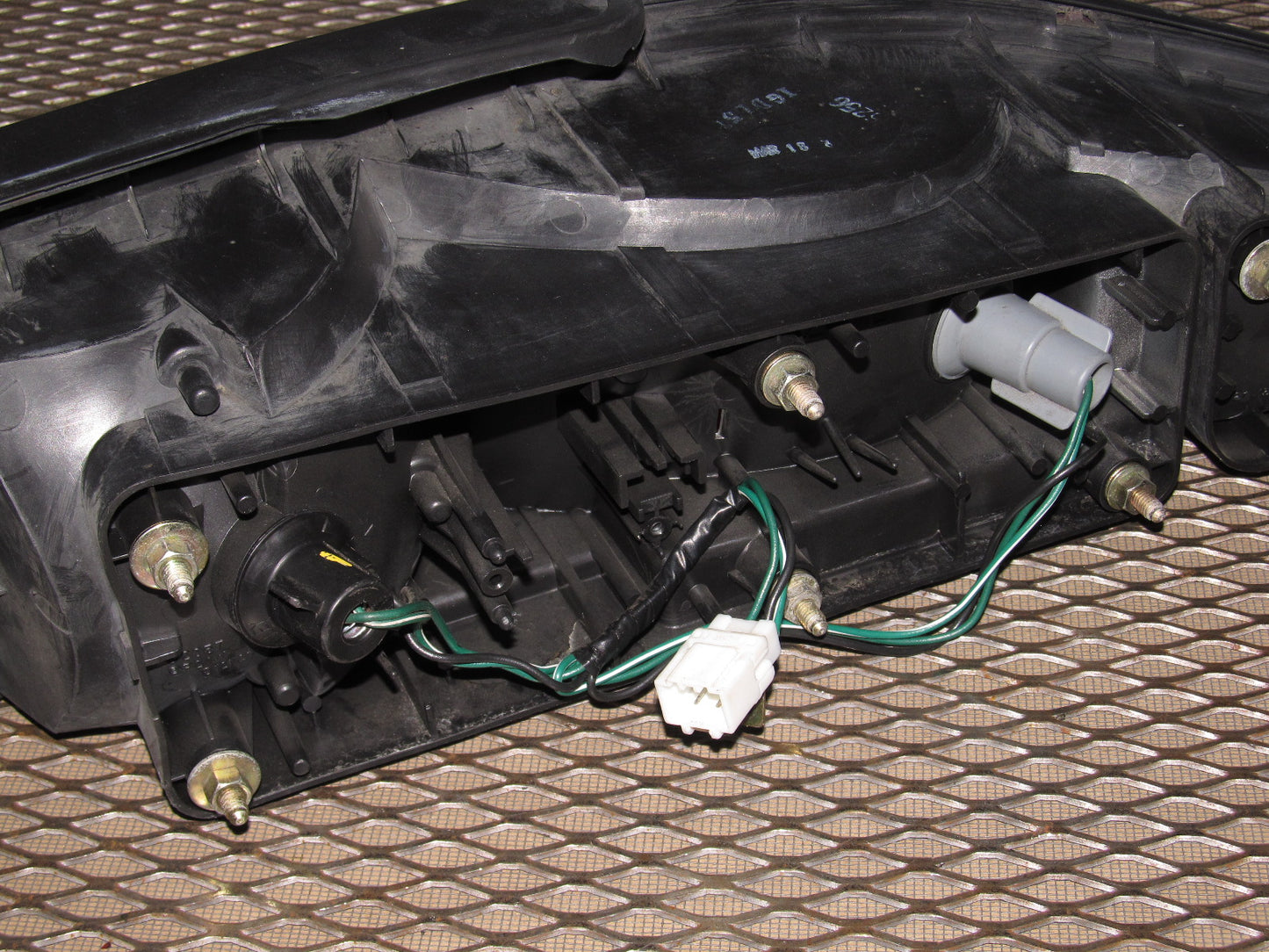 97 98 99 Mitsubishi Eclipse OEM Tail Light Bulb Socket - Left