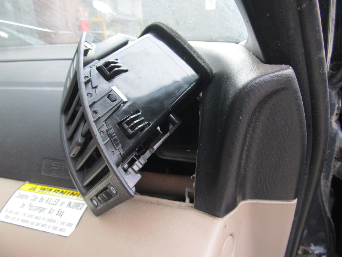 97 98 99 00 01 Honda Prelude OEM Dash A/C Heater Air Vent Louver - Right
