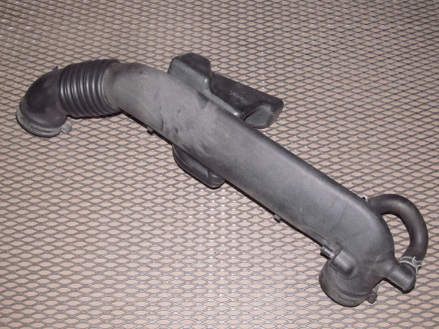 94 95 96 97 Mazda Miata OEM Engine Intake Air Duct Hose