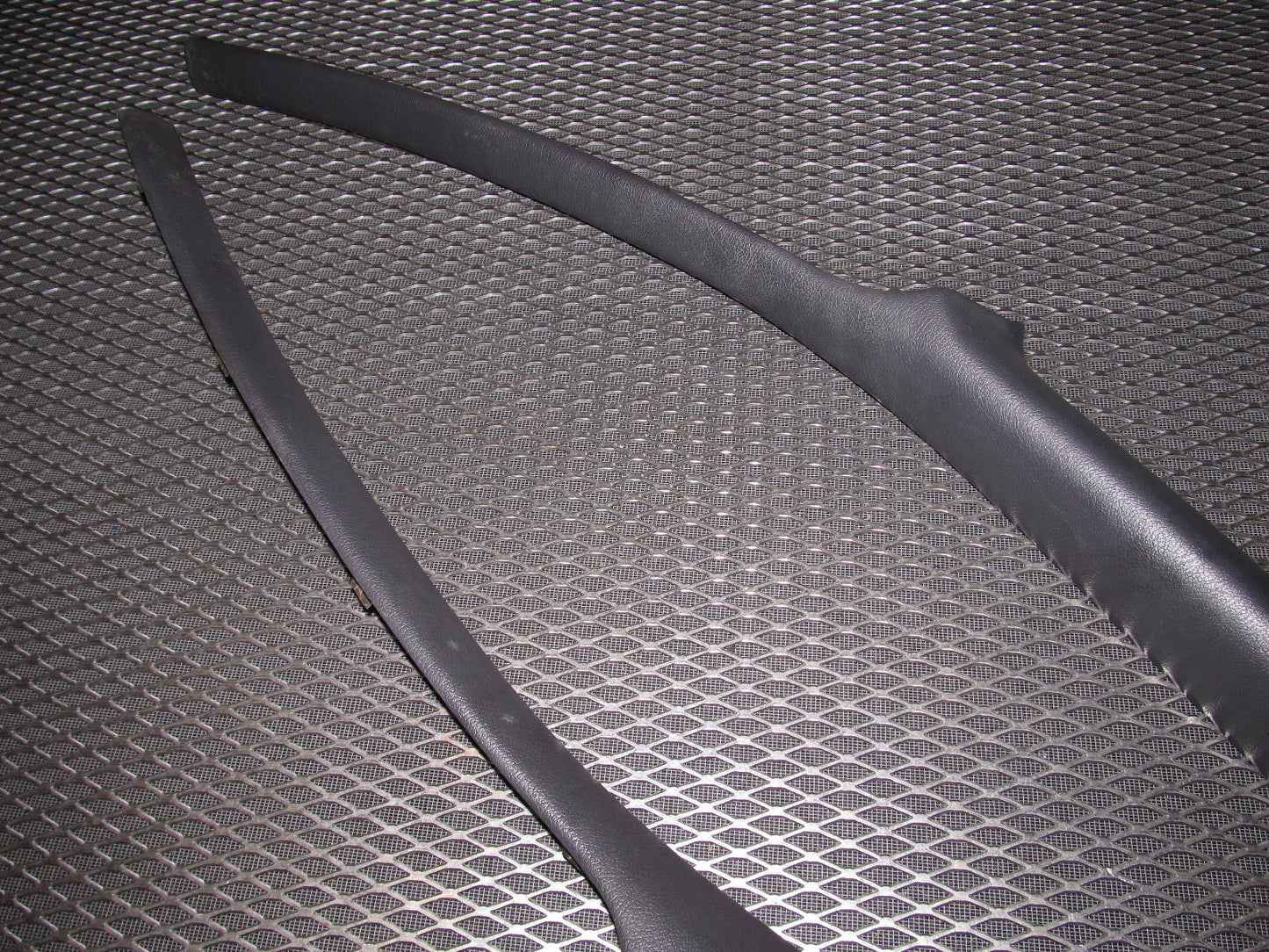 94 95 96 97 Mitsubishi 3000GT Dash Pillar Cover - Set