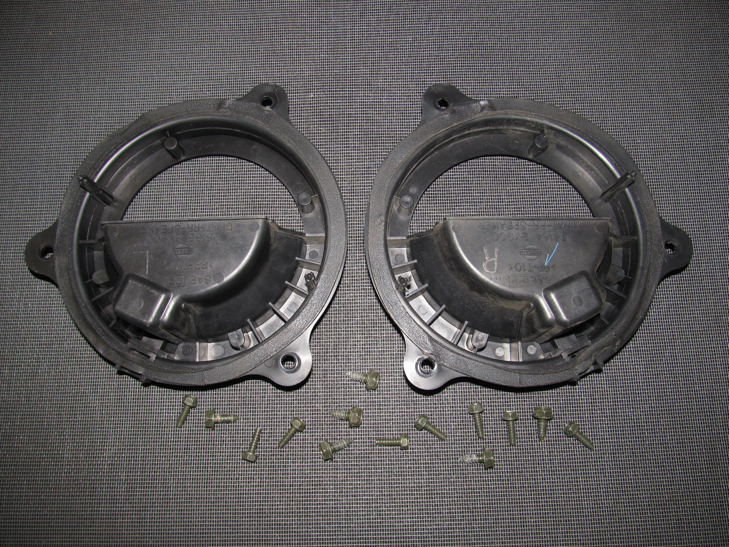 03 04 Infiniti G35 OEM Front Door Speaker Bracket