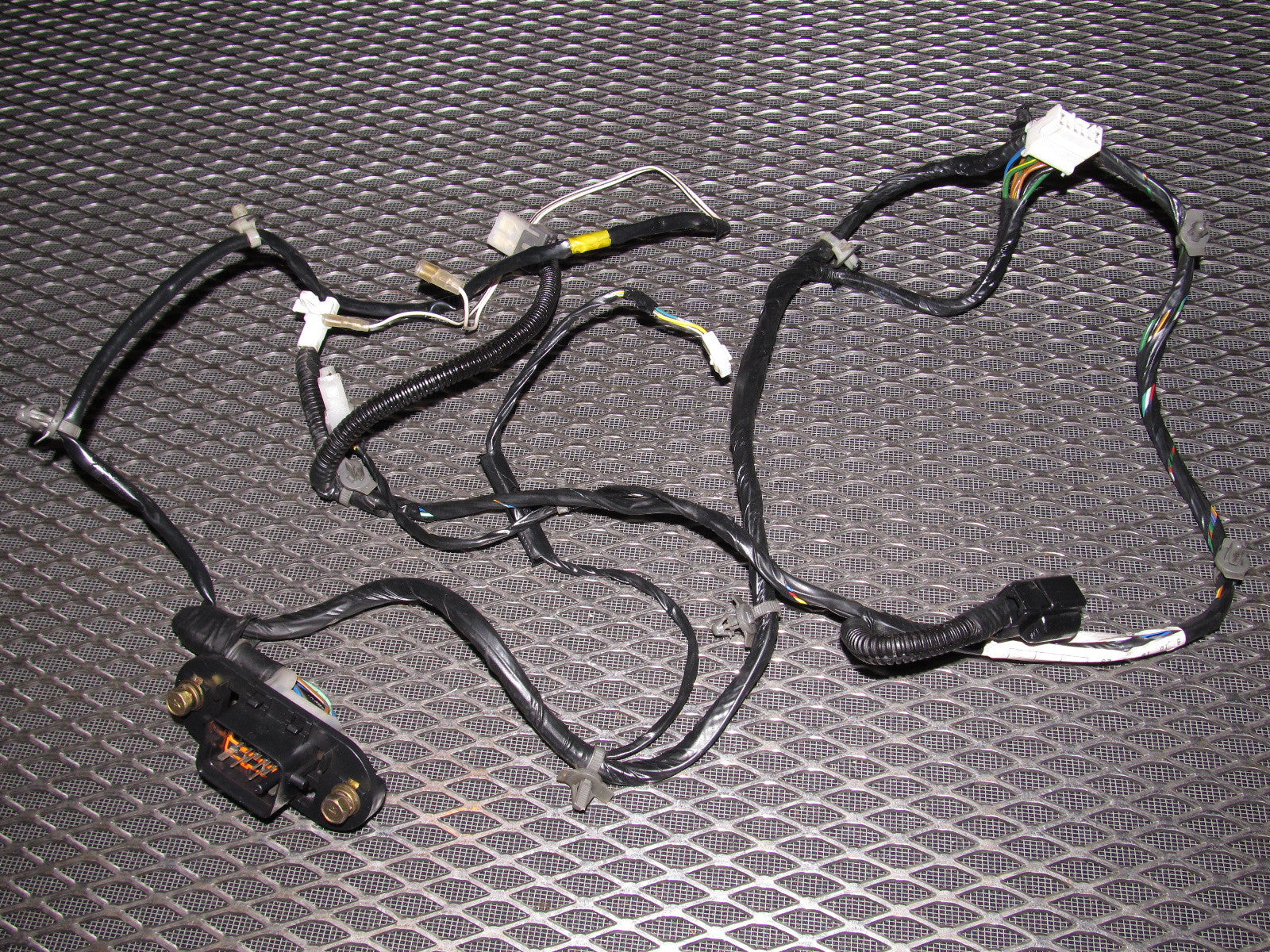 94 95 96 97 Mitsubishi 3000GT Door Wiring Harness - Left
