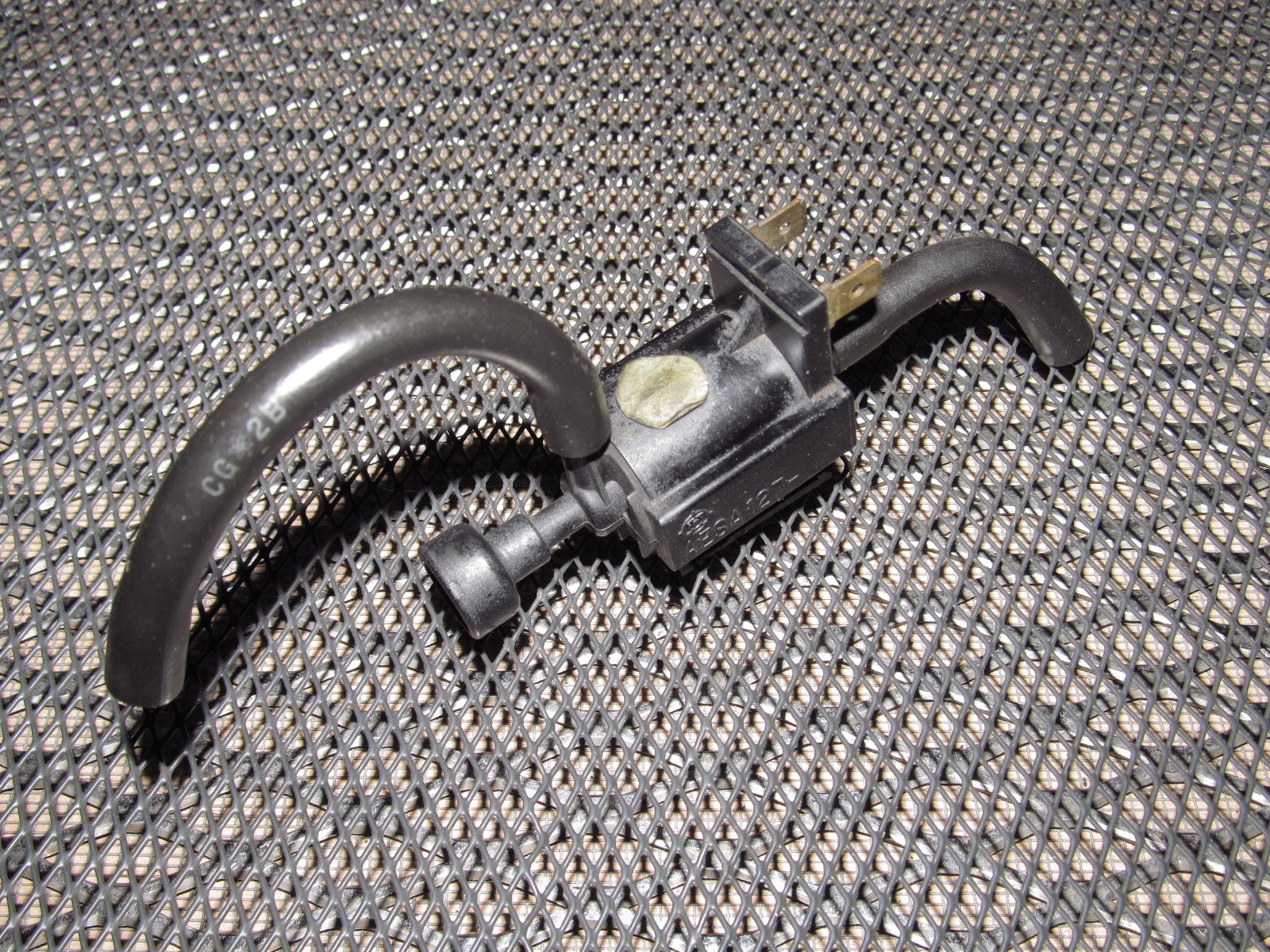 81-83 Mazda RX7 OEM VSV Vacuum Solenoid Valve -AESA127