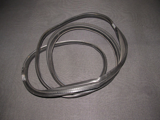 03 04 Infiniti G35 OEM Sedan Trunk Weather Stripping