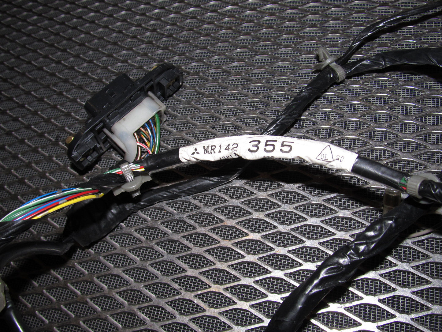 94 95 96 97 Mitsubishi 3000GT Door Wiring Harness - Right