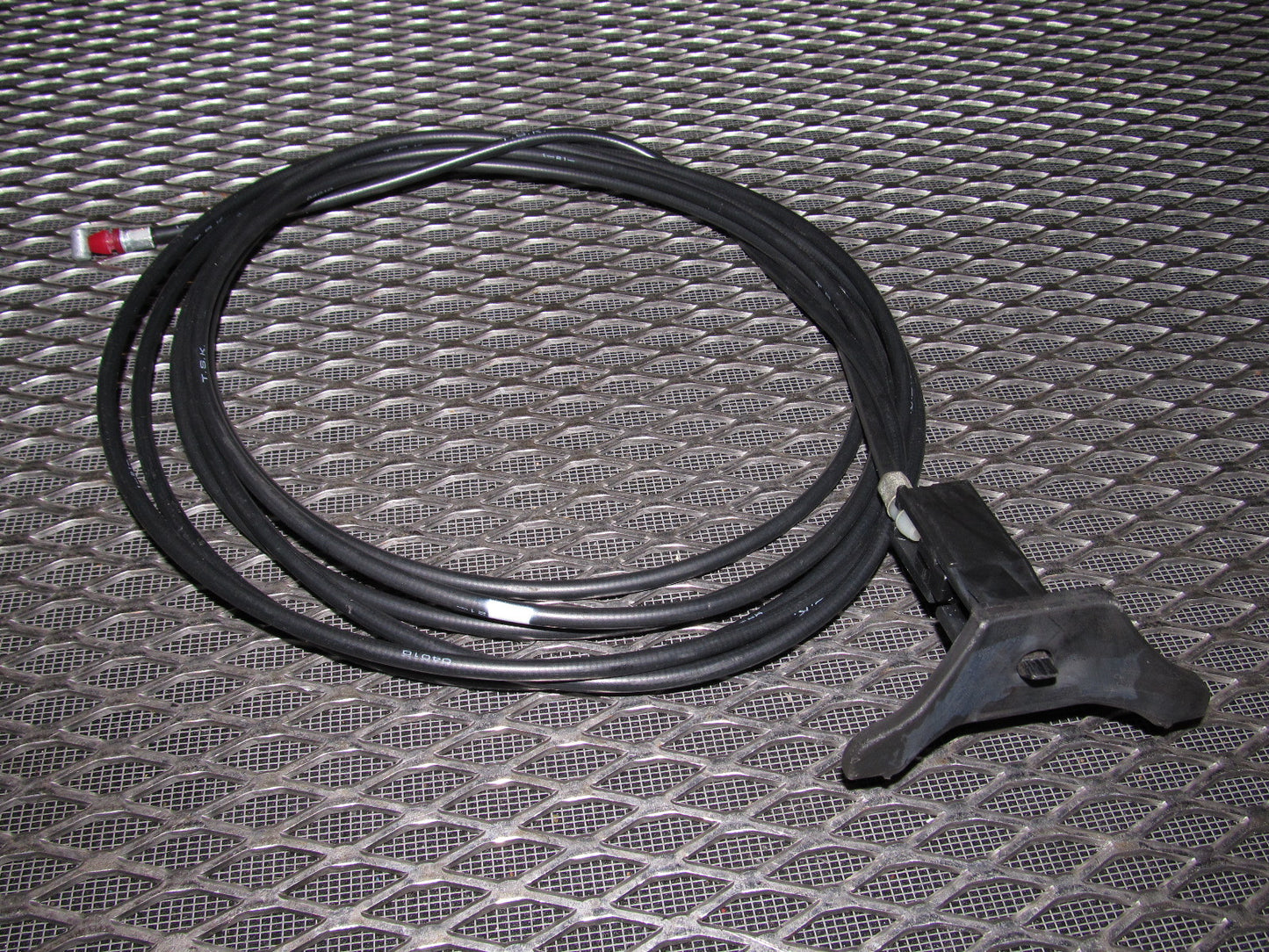 94 95 96 97 Mitsubishi 3000GT Gas Door Release Cable