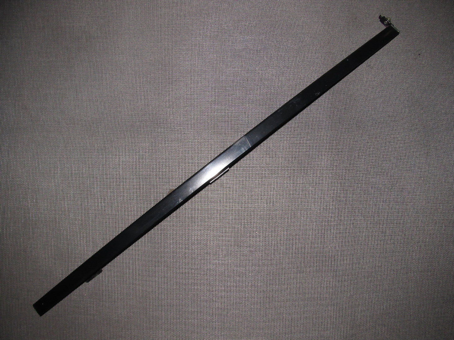 03 04 Infiniti G35 OEM Sedan Rear Door Window Guide - Right