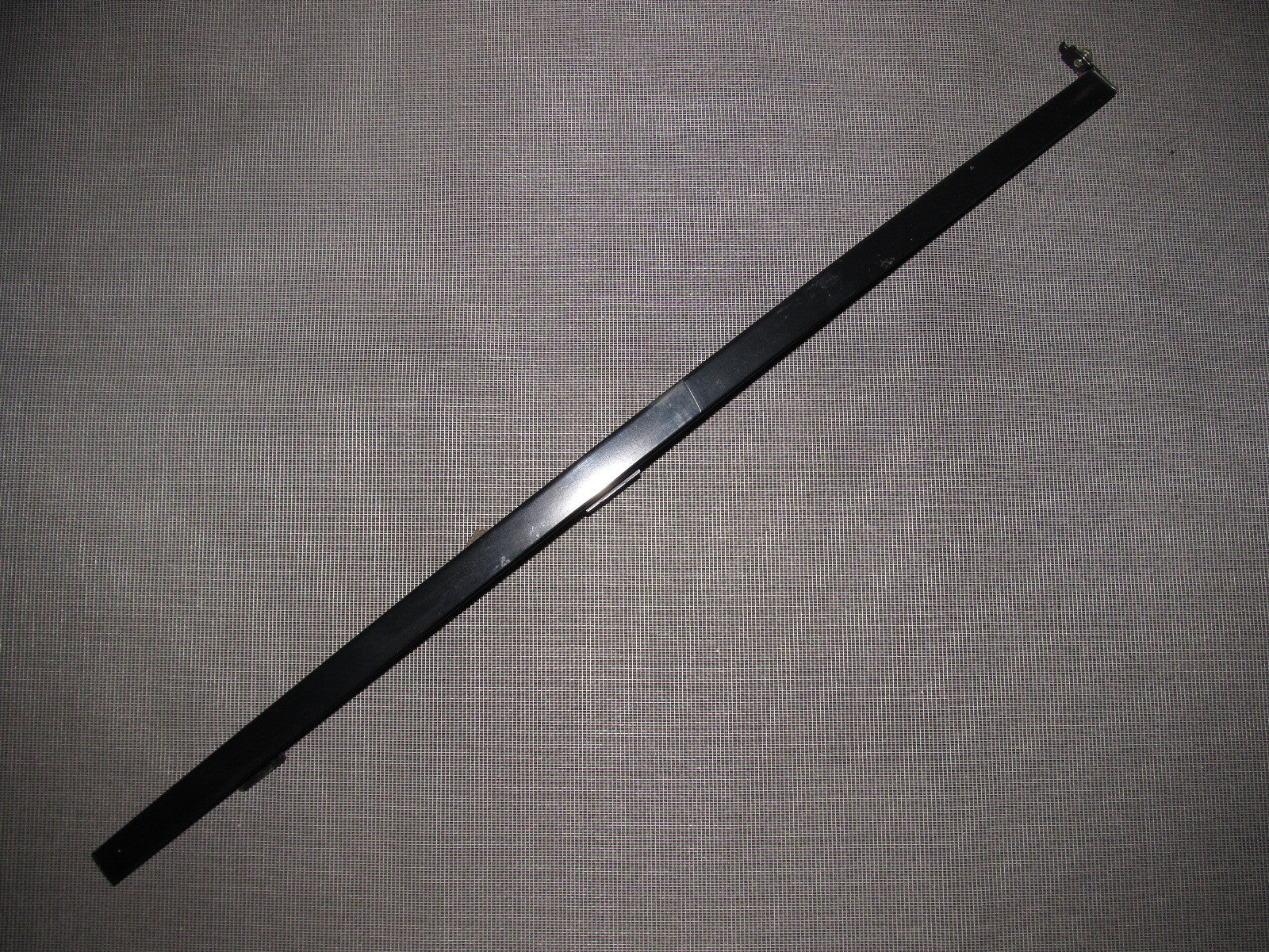 03 04 Infiniti G35 OEM Sedan Rear Door Window Guide - Right