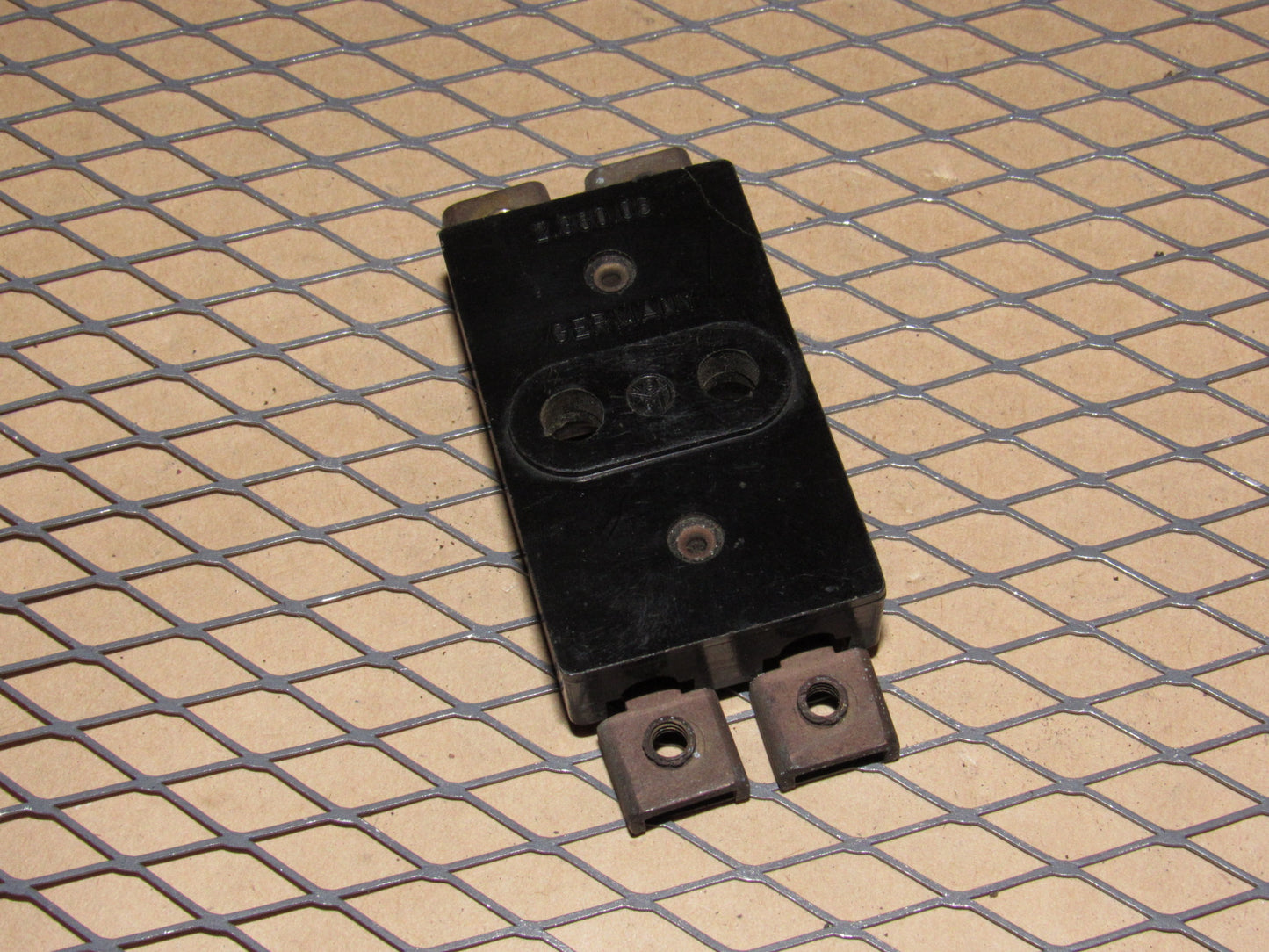 77-95 Mercedes Benz T1 Van OEM ETA Circuit Breaker Fuse Holder Distribution Block