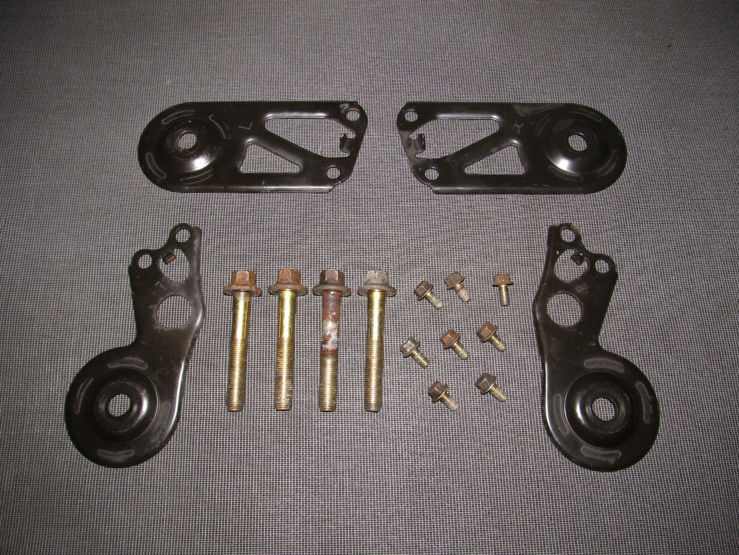 01 02 03 Acura CL OEM Rear Sub Frame Bracket & Bolt