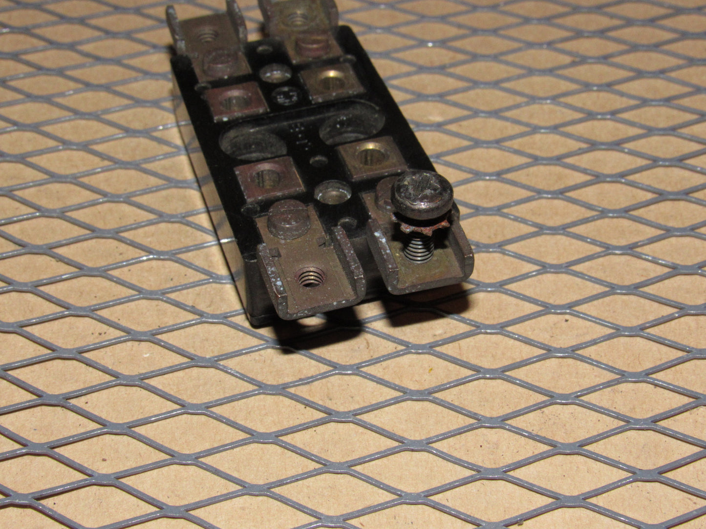 77-95 Mercedes Benz T1 Van OEM ETA Circuit Breaker Fuse Holder Distribution Block