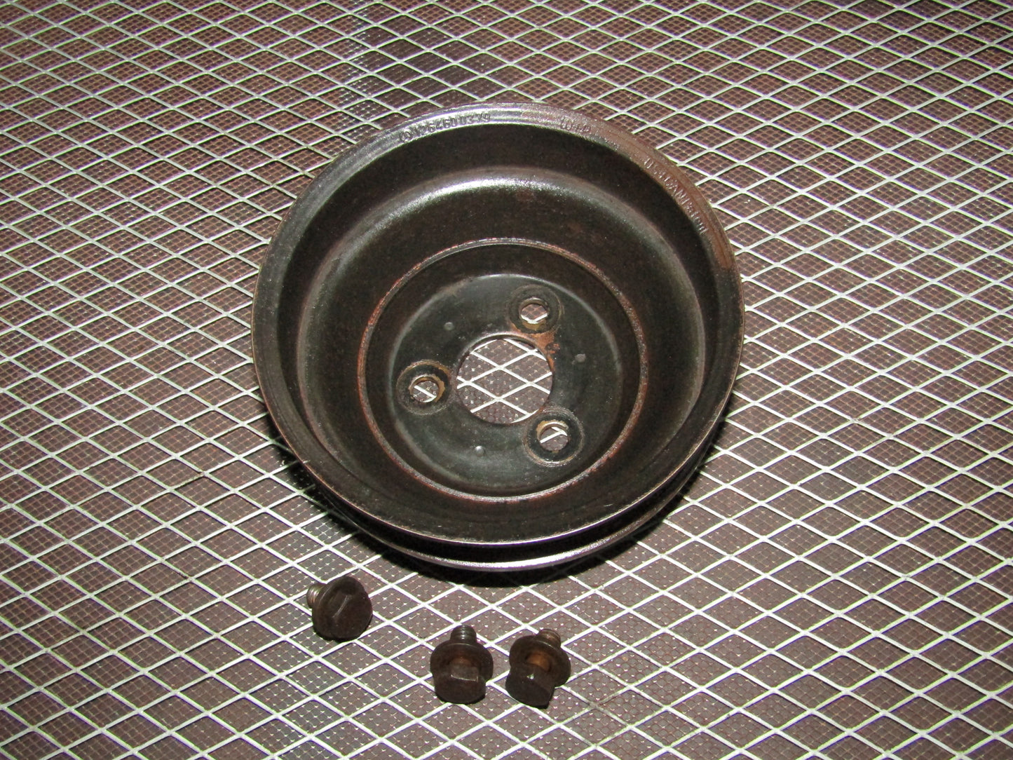 86-93 Mercedes Benz 300E 3.0L OEM Water Pump Pulley