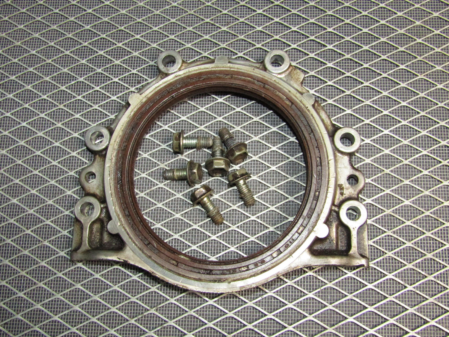 1991 Toyota Crown 2JZ-GE None VVti OEM Crankshaft Rear Main Seal