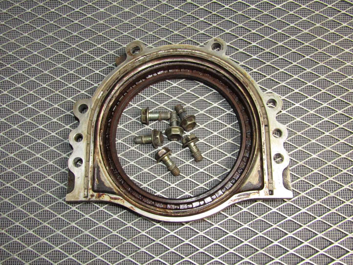 1991 Toyota Crown 2JZ-GE None VVti OEM Crankshaft Rear Main Seal