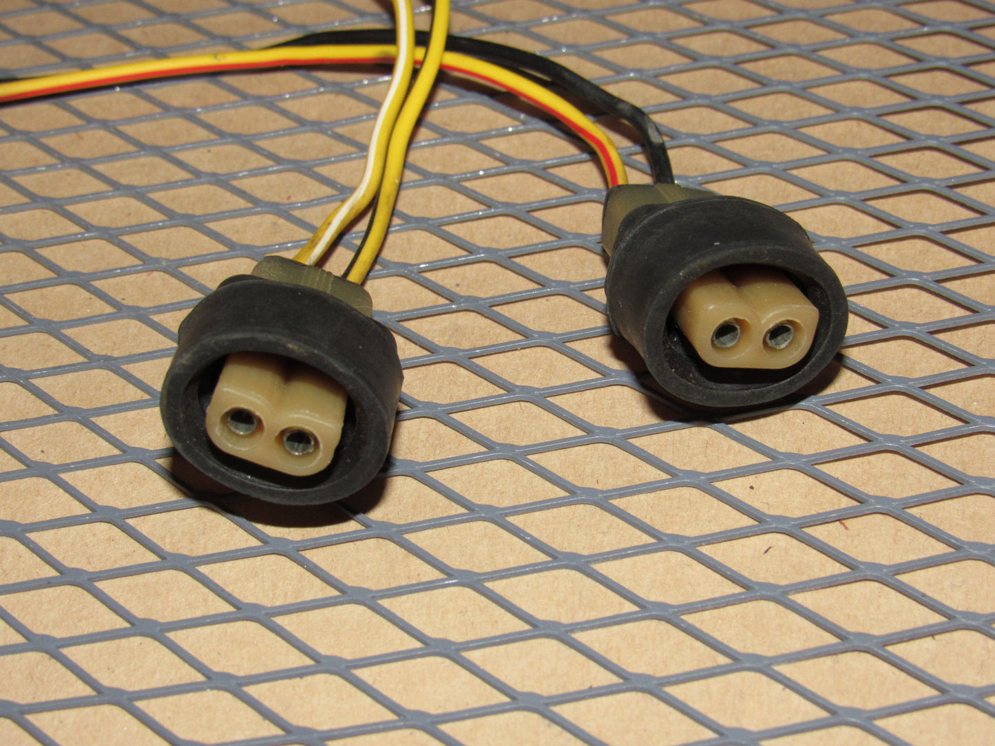 81 82 83 Datsun 280zx OEM Power Mirror Female Pigtail Harness Plugs - Left