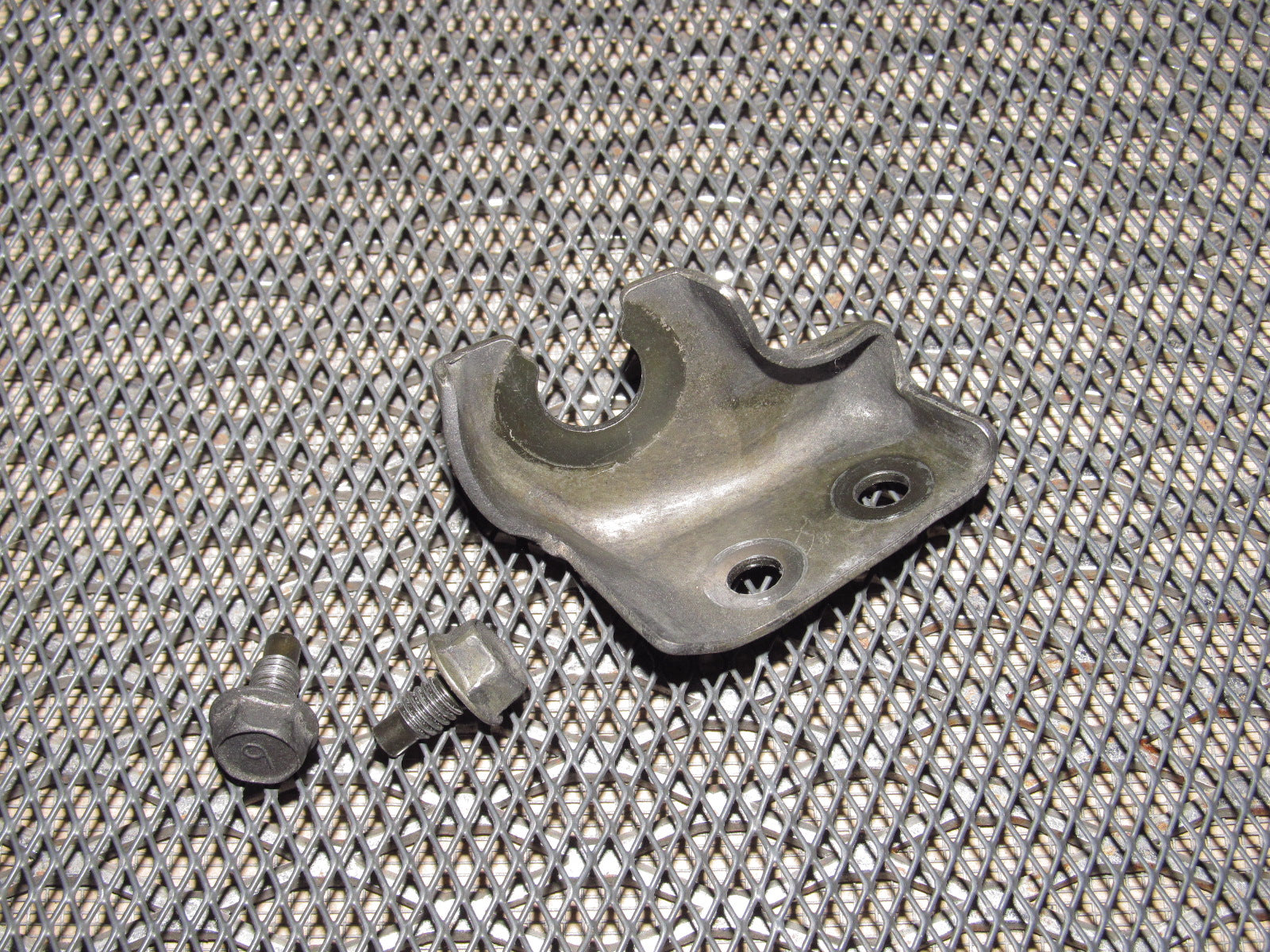 94 95 96 97 Mazda Miata OEM Throttle Cable Holder - A/T