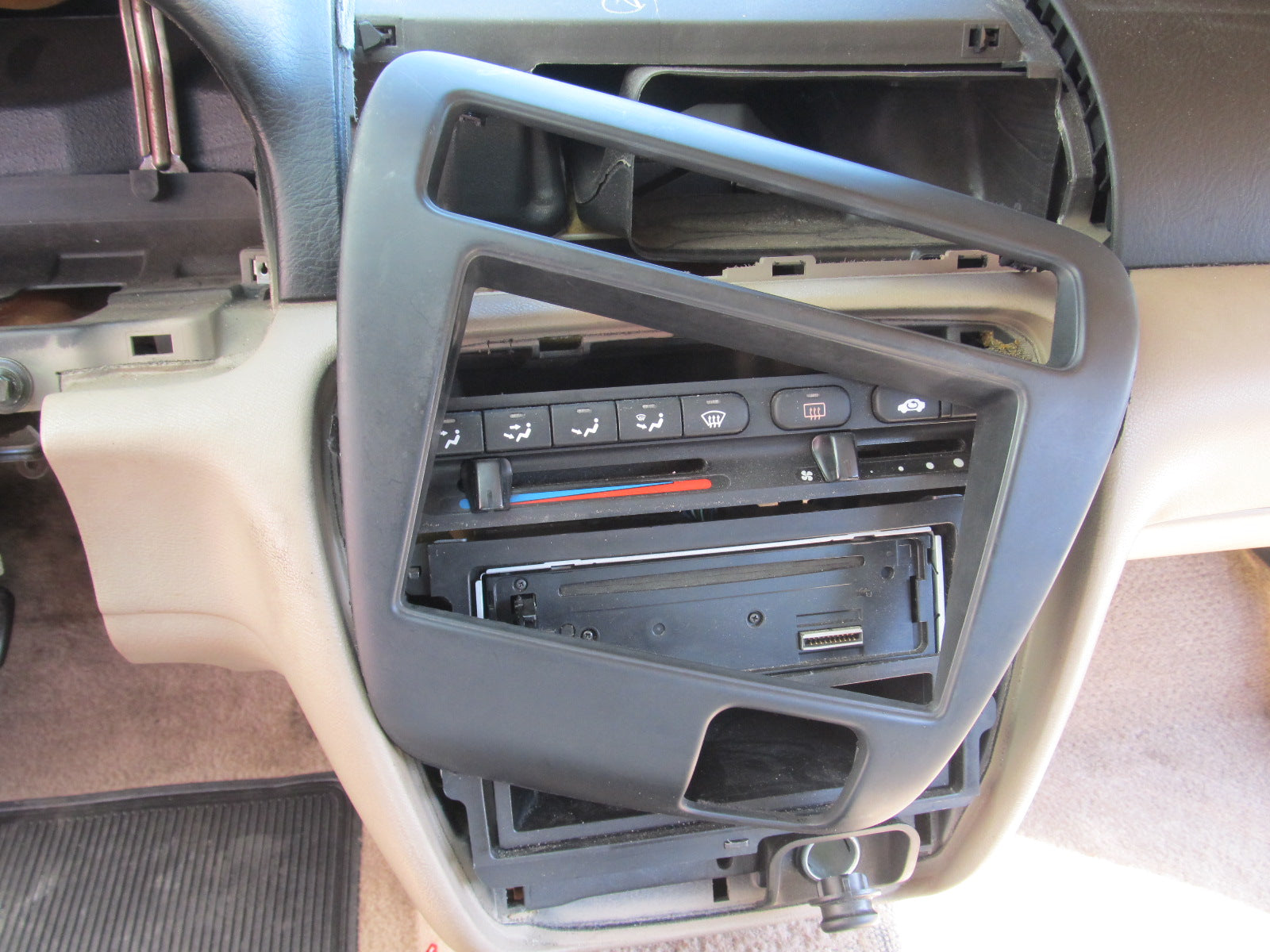97 98 99 00 01 Honda Prelude OEM Dash Stereo Climate Control Panel Cov ...