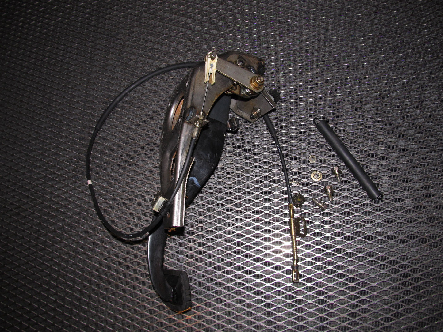 94 95 96 97 Mitsubishi 3000GT A/T Brake Pedal Assembly