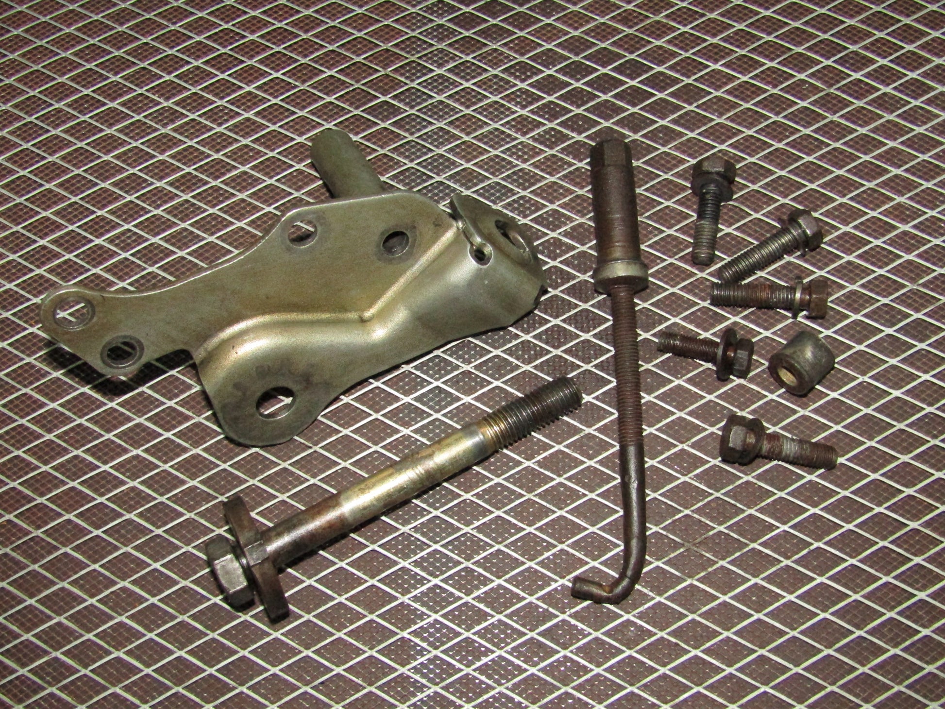 86-93 Mercedes Benz 300E 3.0L OEM Engine Accessories Belt Tensioner Bracket