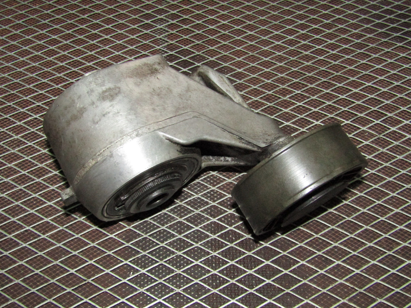 86-93 Mercedes Benz 300E 3.0L OEM A/C Compressor Tensioner & Pulley