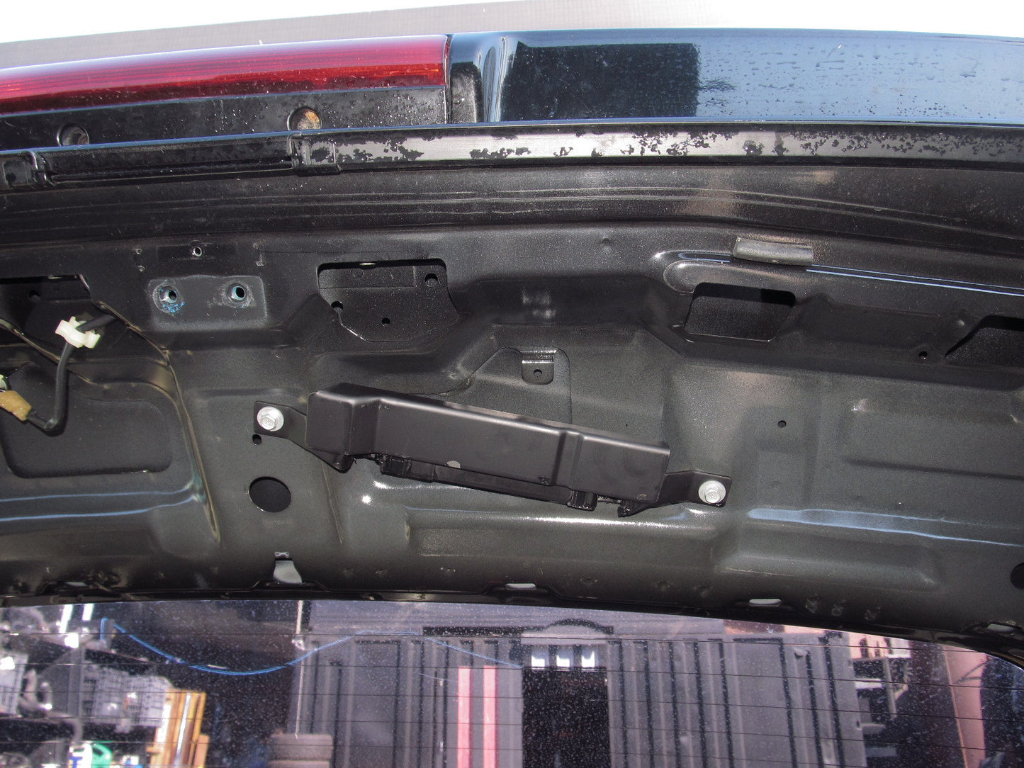 90 91 92 93 94 95 96 Nissan 300zx OEM Rear Wiper Hatch Vibration Damper Absorber