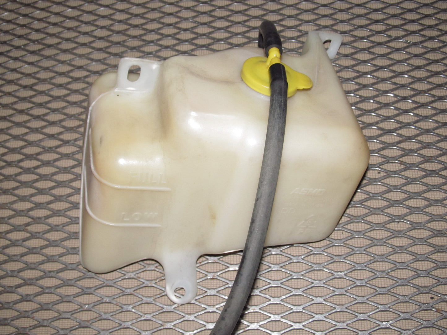 94 95 96 97 Mazda Miata OEM Engine Coolant Over Flow Tank Reservoir