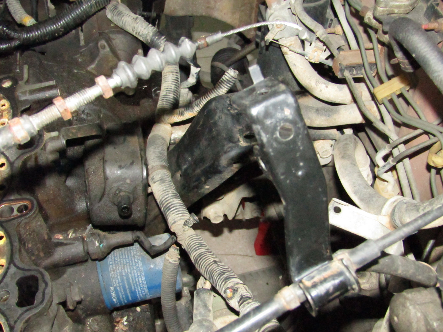 93 94 95 96 97 Honda Del Sol OEM Throttle Cable Holder Bracket - D16Z6