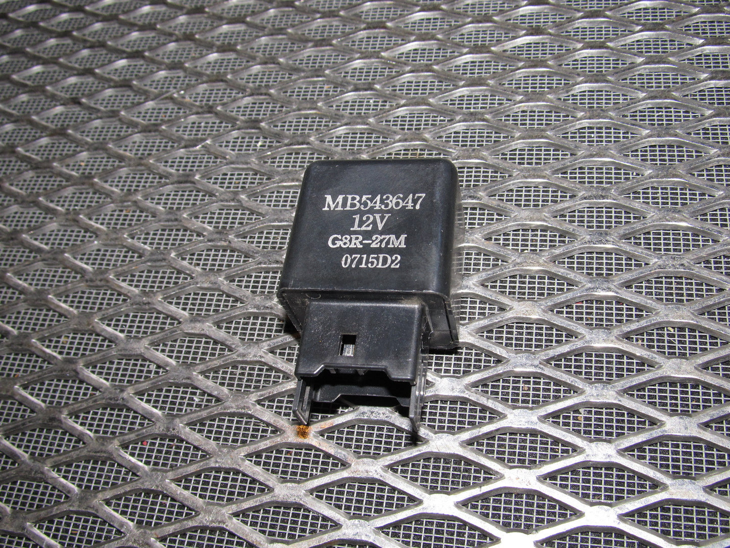 94 95 96 97 Mitsubishi 3000GT OEM Relay - MB543647 12V