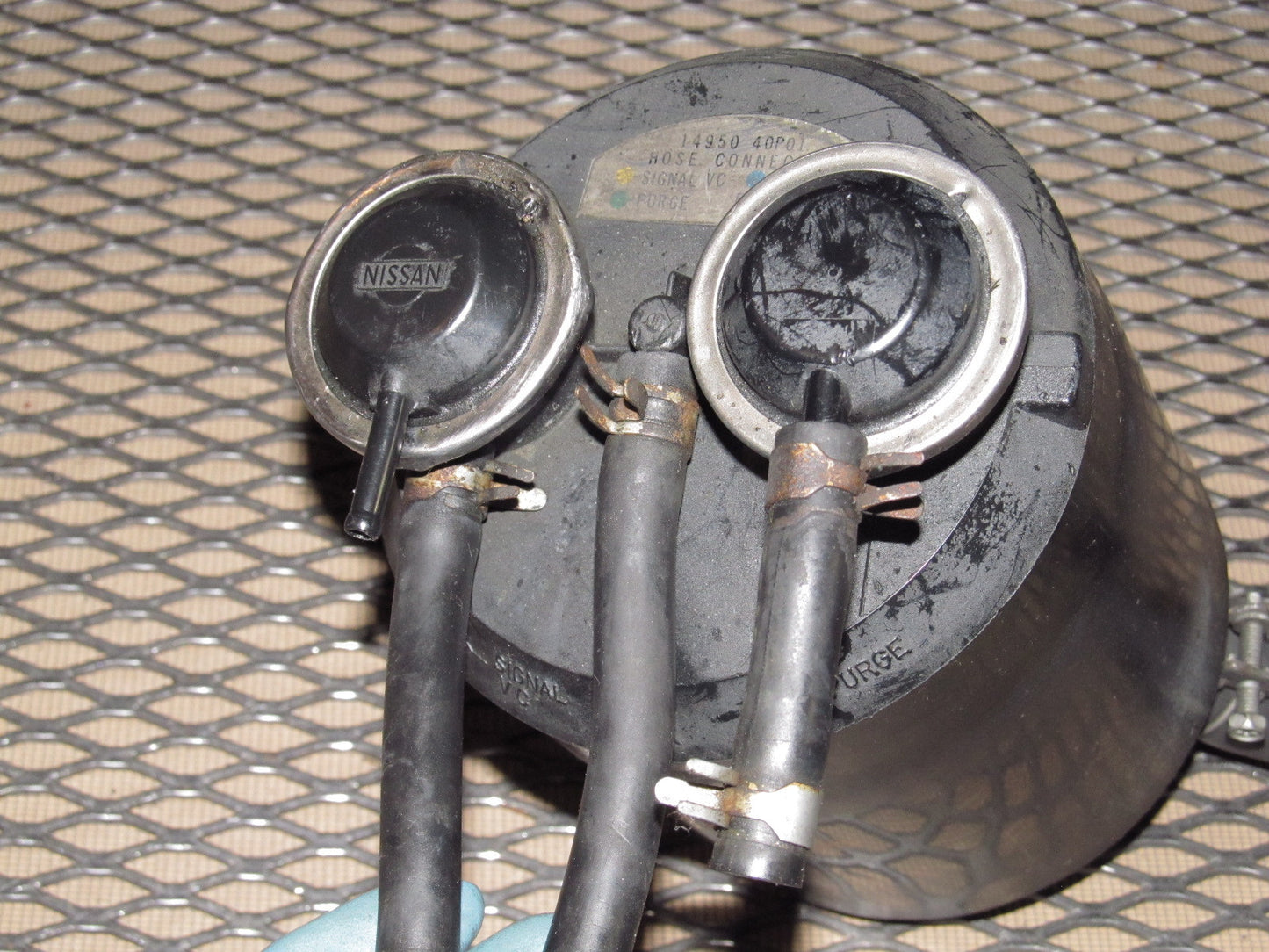 90-96 Nissan 300zx OEM Charcoal Canister - Twin Turbo – Autopartone