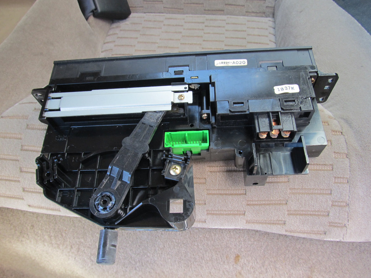 97 98 99 00 01 Honda Prelude OEM Climate Control Unit