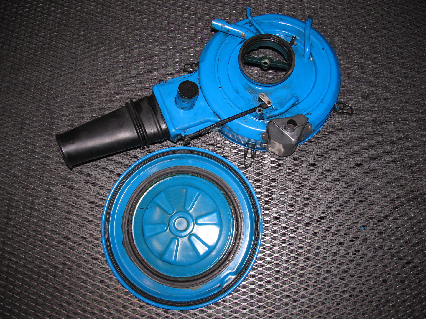 84 85 Mazda RX7 OEM 12A Carburetor Air Cleaner Box