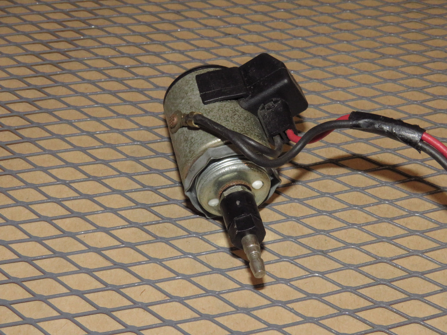 84 85 86 Nissan 300zx OEM Dash 12 Volt 12v Power Outlet Lighter Socket