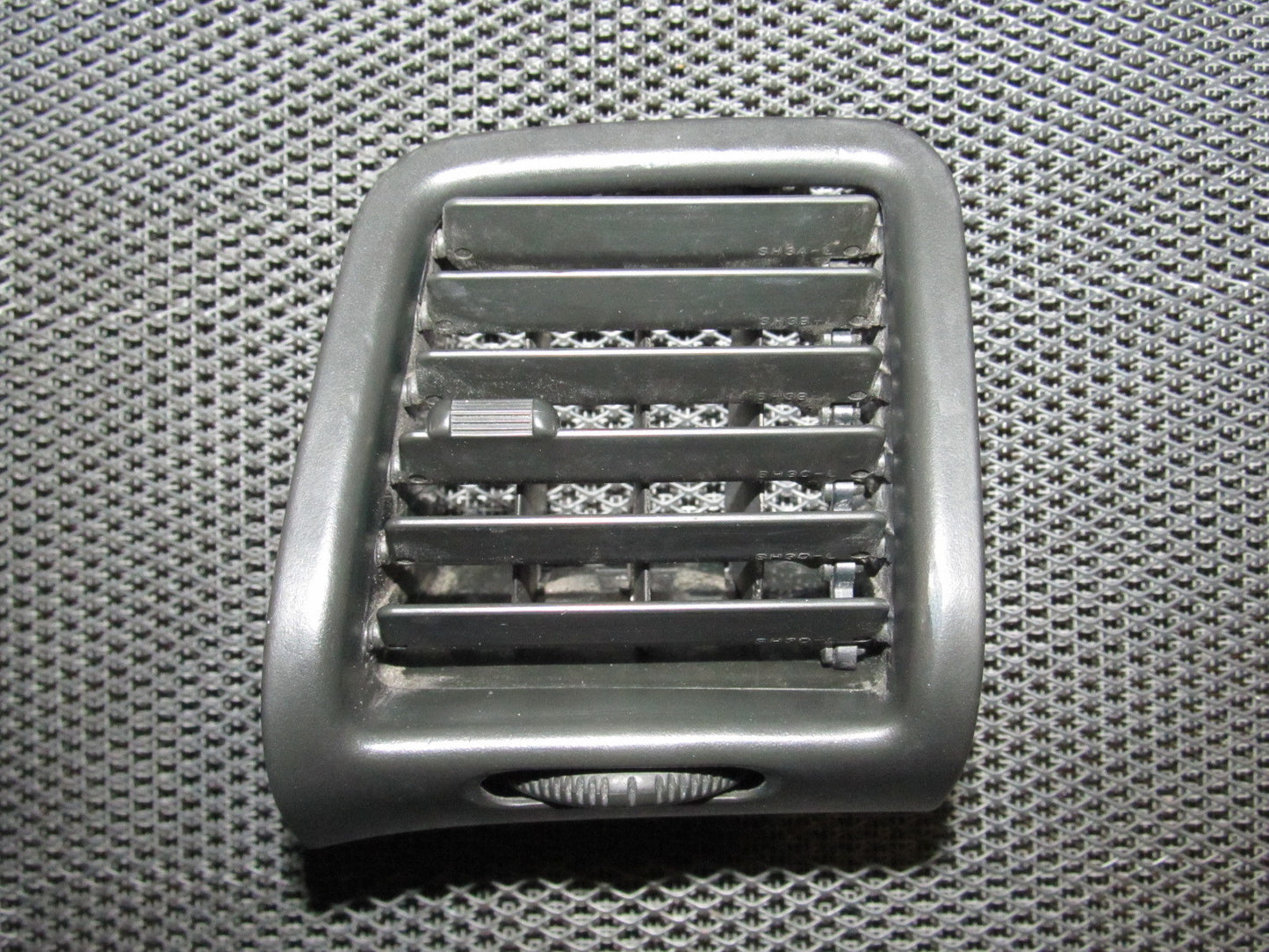 88 89 Honda CRX OEM Dash A/C Heater Vent - Left