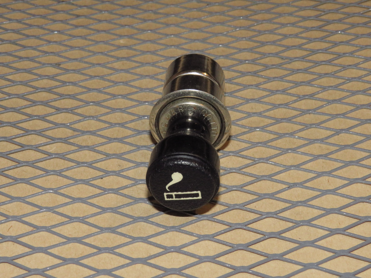 84 85 86 87 88 89 Nissan 300zx OEM Dash 12v 12 Volt Lighter