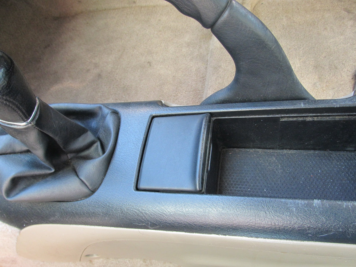 97 98 99 00 01 Honda Prelude OEM Center Console Ash Tray